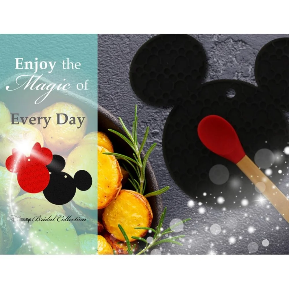 NWT Mickey and Minnie Set of 2 Trivets
